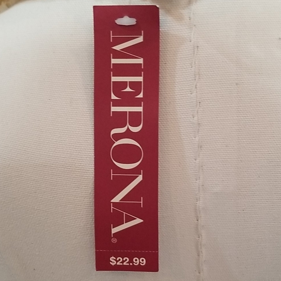 Lace Blouse - Picture 5 of 8